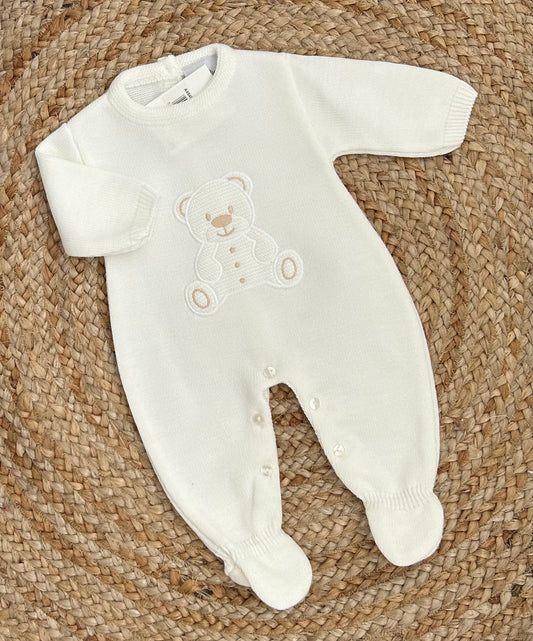 BEARLY CUTE babies white knitted all in one romper teddy motif boys girls unisex